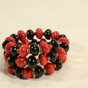 KAZURI BEADS Handmade Warrior Bright Red/Black Wraparound Bracelet OS